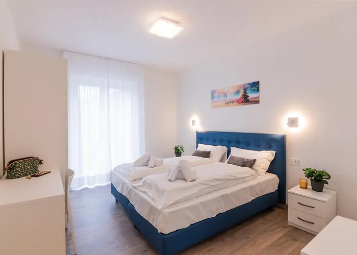 Villa Dei Venti - Breva By Curtiaffitti